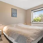 Dom wakacyjny Stunning In With Kitchen